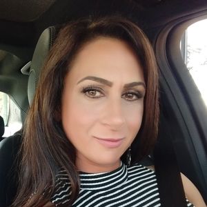 Meet your Posher, Deana